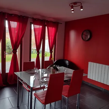 Prázdninový dům Confortable Avec Jardin, Wifi Et Equipements Modernes En Plein Coeur D'un Village Paisible. - Fr-1-510-211 Verchain-Maugre