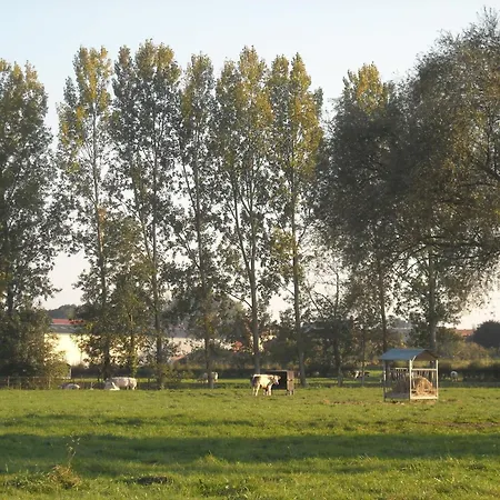 Confortable Avec Jardin, Wifi Et Equipements Modernes En Plein Coeur D'un Village Paisible. - Fr-1-510-211