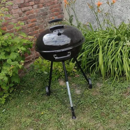 Confortable Avec Jardin, Wifi Et Equipements Modernes En Plein Coeur D'un Village Paisible. - Fr-1-510-211 * Verchain-Maugre